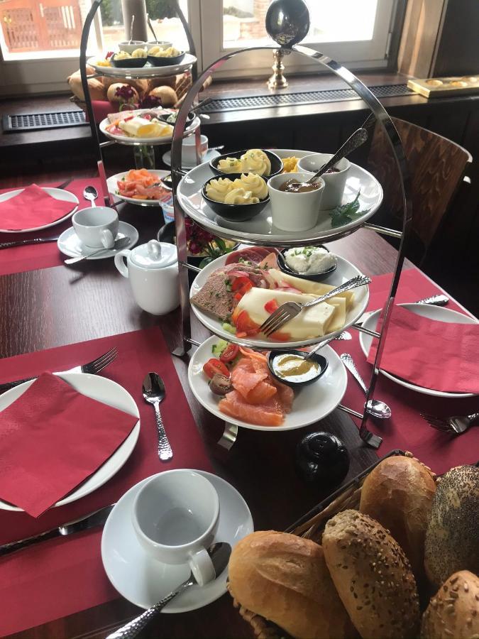 Landhotel Restaurant Deutsche Eiche Grebenstein Екстериор снимка