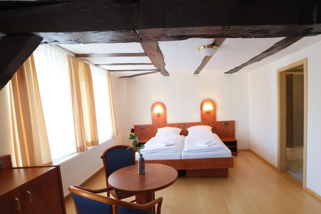 Landhotel Restaurant Deutsche Eiche Grebenstein Екстериор снимка